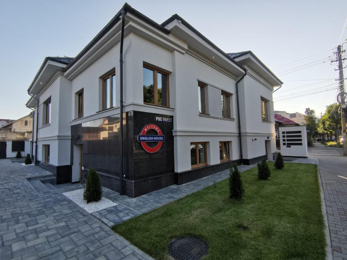 English House Bistriţa Buitenkant foto
